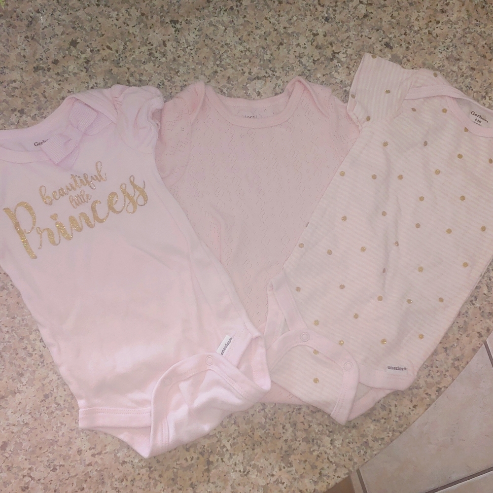 3 0-3 month onsies assorted pics for details like new